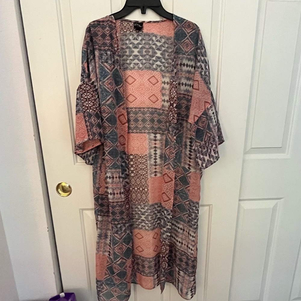 ART CLASS | Ruffle Sleeve Boho Kimono